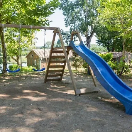 Campingplatz Mobil-home 6 Personnes Avec Terrasse Et Vue Riviere - Api-1-52-544 Badefols-sur-Dordogne