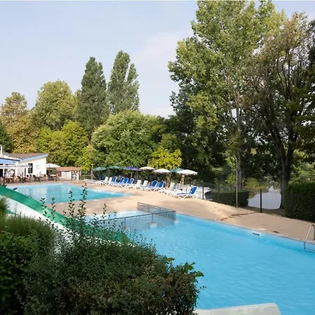 Camping Mobil-home 6 Personnes Avec Terrasse Et Vue Rivière - Api-1-52-544 *